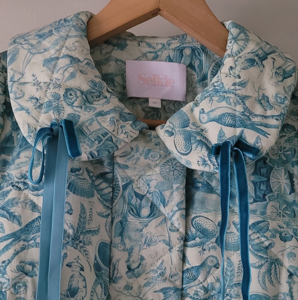 Sample House Coat in Porcelain